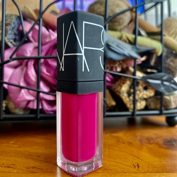 Priscilla NARS lipstick - Picture 1 of 4